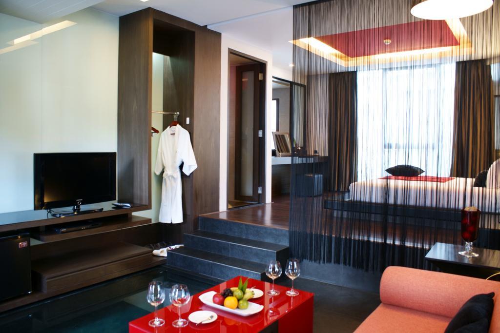Z Through By The Zign Hotel Pattaya Exterior foto