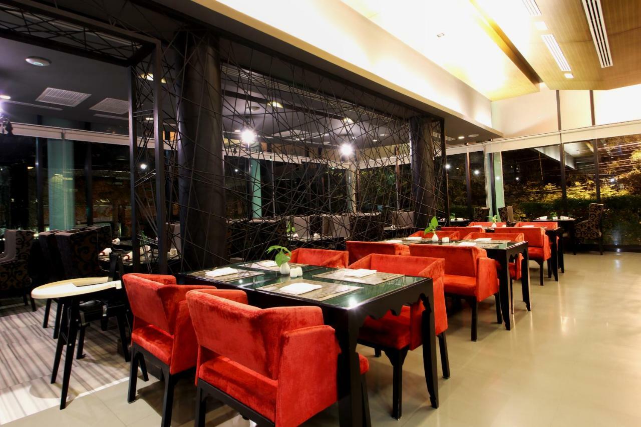 Z Through By The Zign Hotel Pattaya Exterior foto